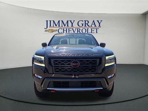 Used 2022 Nissan Frontier Pro-X w/ Technology Package image 8