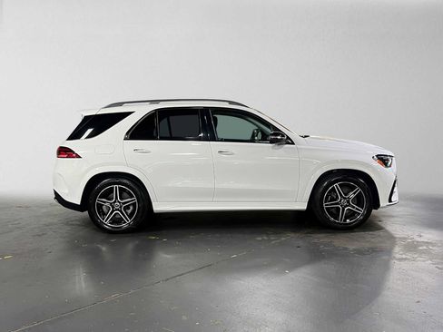 Used 2024 Mercedes-Benz GLE 350 4MATIC image 2