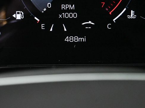 New 2026 GMC Yukon Elevation image 12