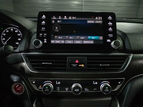Used 2018 Honda Accord EX-L image 26
