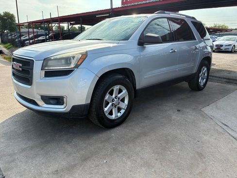 Used 2016 GMC Acadia SLE FWD image 10