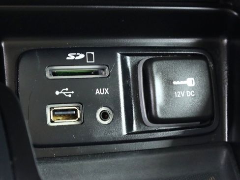 Used 2016 Jeep Cherokee Sport AWD/4WD image 25