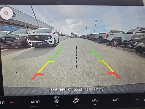 Used 2026 Ford Maverick XLT FWD image 32