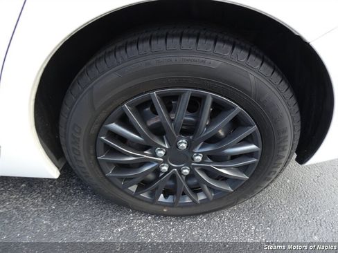 Used 2015 MAZDA MAZDA3 i Sport FWD image 20