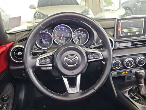 Used 2016 MAZDA MX-5 Miata Grand Touring RWD image 13