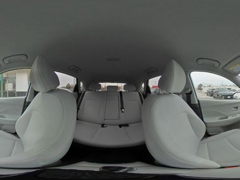 Used 2025 Hyundai Kona SEL image 42