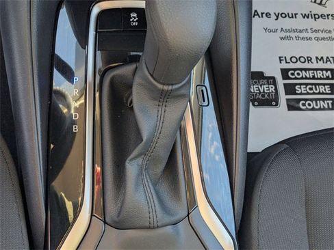 Certified 2025 Toyota Corolla LE image 21