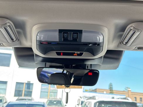 Certified 2025 Subaru Crosstrek 2.5i Limited w/ Crosstrek Mirror Package AWD/4WD image 14