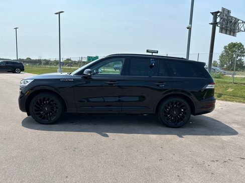 Certified 2023 Lincoln Aviator Reserve w/ Equipment Group 201A AWD/4WD image 9