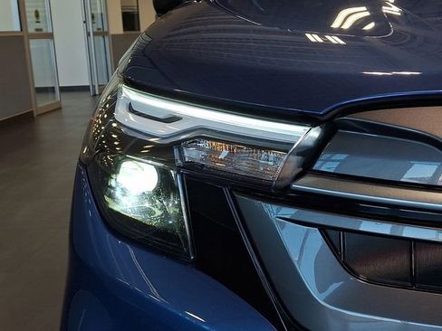 Used 2026 Subaru Forester Premium AWD/4WD image 8