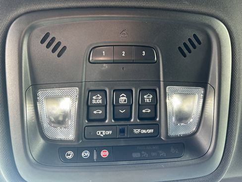 Used 2022 Chevrolet Traverse Premier w/ LPO, Floor Liner Package image 22