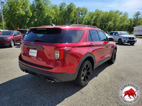 Used 2022 Ford Explorer ST w/ ST Street Pack AWD/4WD image 5