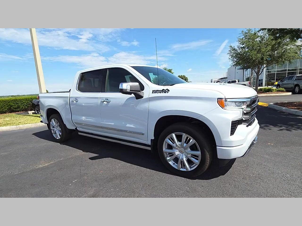 New 2026 Chevrolet Silverado 1500 High Country AWD/4WD image 18
