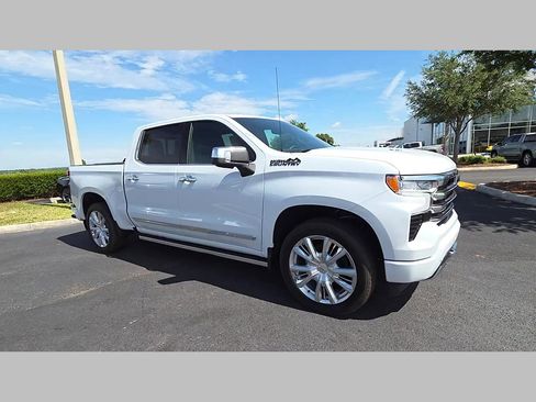 New 2026 Chevrolet Silverado 1500 High Country AWD/4WD image 18
