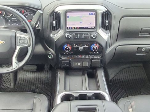 Used 2020 Chevrolet Silverado 1500 LTZ w/ LTZ Plus Package image 27
