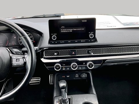 Used 2022 Honda Civic Sport image 4
