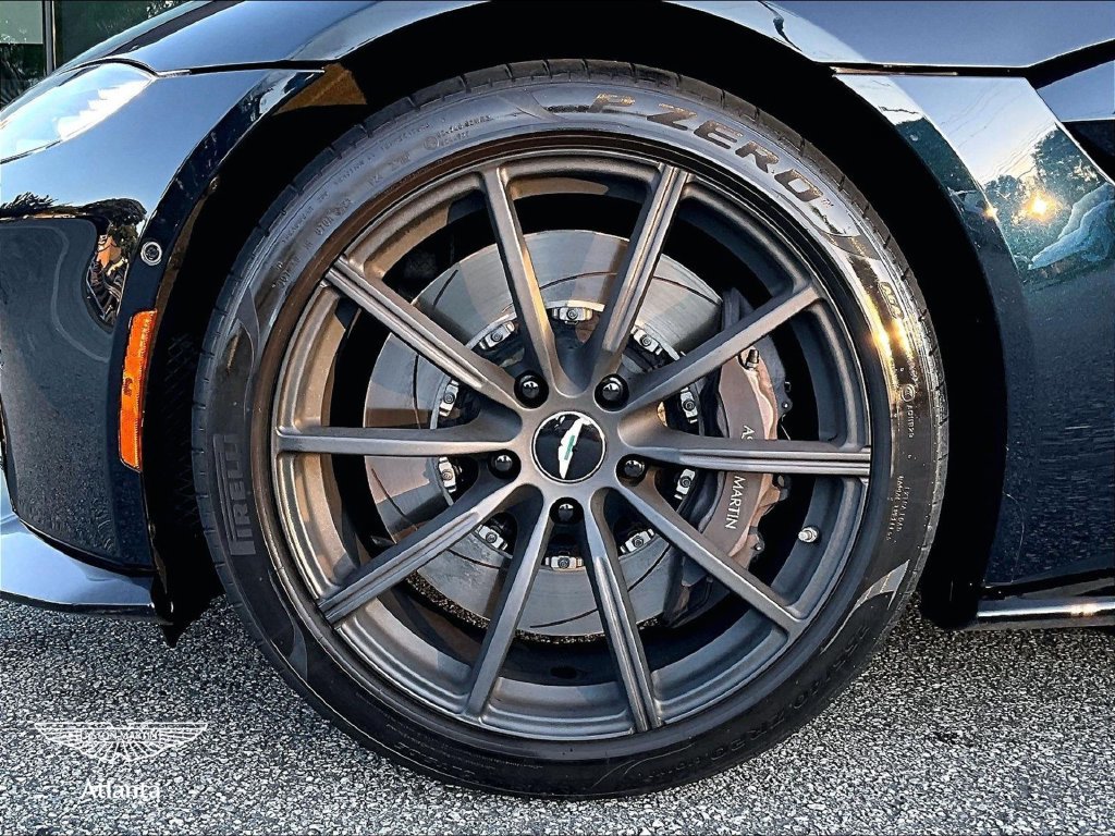 Used 2020 Aston Martin V8 Vantage Coupe RWD image 9