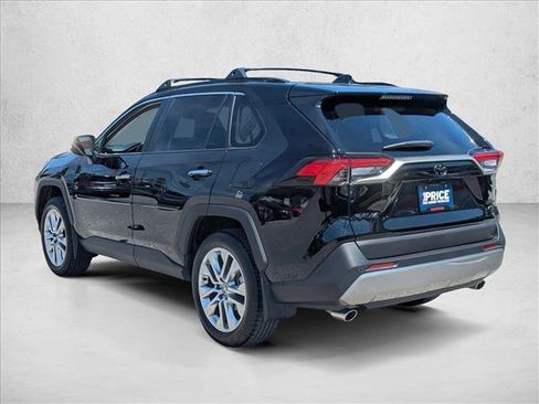 Used 2025 Toyota RAV4 Limited w/ Advanced Technology Package AWD/4WD image 8