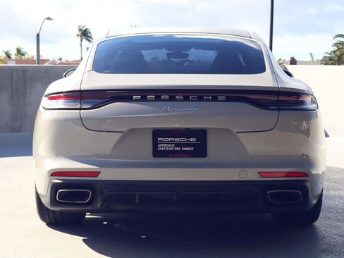 Certified 2023 Porsche Panamera 4 image 10