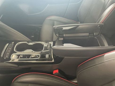 Certified 2023 Buick Envision Essence w/ Sport Touring Package image 26