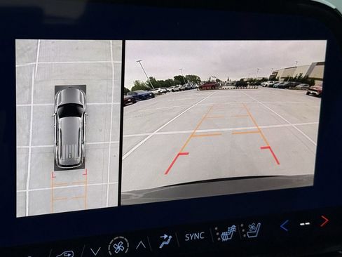 New 2026 Chevrolet Traverse RS image 16