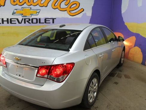 Used 2015 Chevrolet Cruze LT FWD image 8