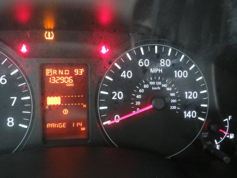 Used 2017 Nissan NV 3500 SV w/ SV Technology Package image 16