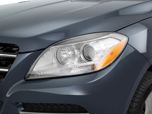 Used 2015 Mercedes-Benz ML 350 4MATIC image 53