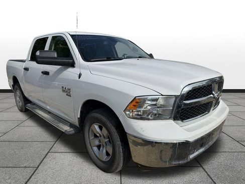 Used 2023 RAM 1500 Classic SLT w/ Trailer & Traction Group AWD/4WD image 5