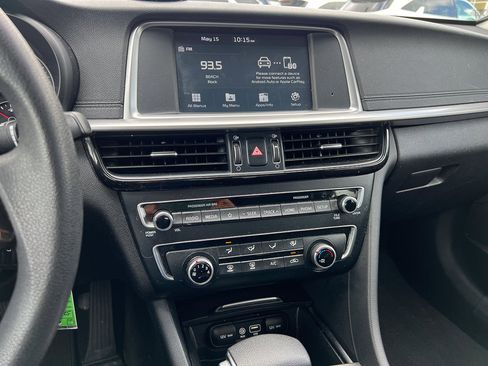 Used 2019 Kia Optima LX FWD image 17