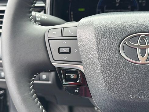New 2026 Toyota Camry SE FWD image 24
