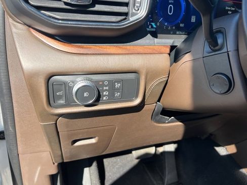 Certified 2021 Ford Explorer King Ranch w/ Premium Technology Package image 10