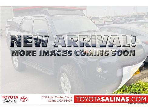 Used 2017 Toyota 4Runner SR5 Premium image 1