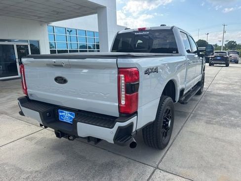 Used 2025 Ford F350 Lariat w/ Lariat Ultimate Package AWD/4WD image 7