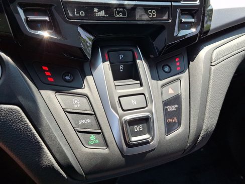 Used 2024 Honda Odyssey Sport image 14