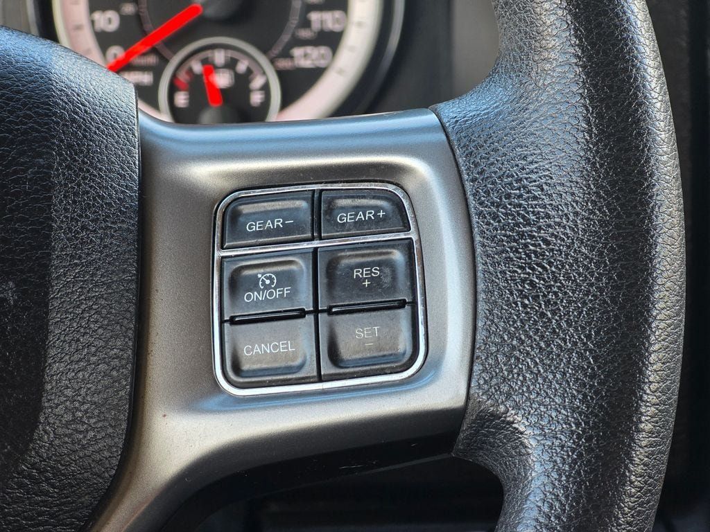 Used 2021 RAM 1500 Classic SLT w/ Protection Group AWD/4WD image 17