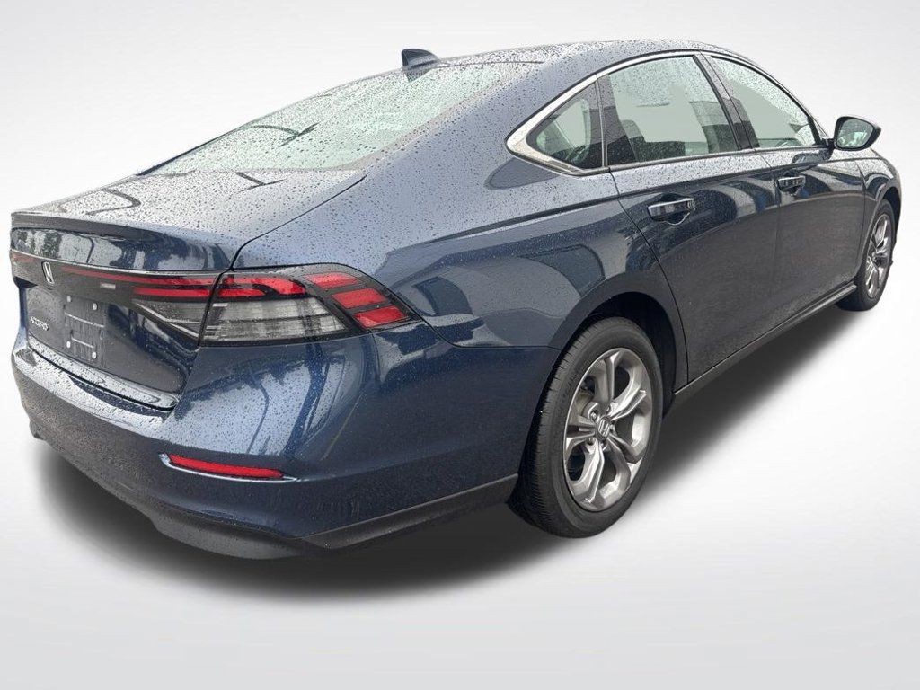 Certified 2024 Honda Accord EX image 15