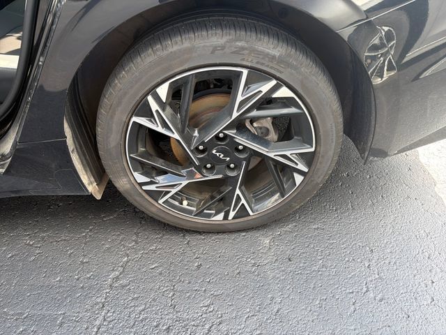 Used 2025 Kia K5 GT-Line w/ GT-Line Premium Package FWD image 26