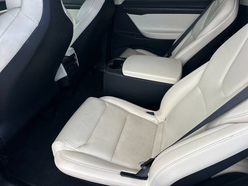 Used 2018 Tesla Model X 100D AWD/4WD image 11
