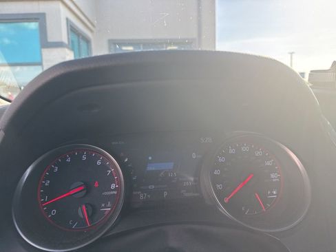 Used 2021 Toyota Camry XSE image 9