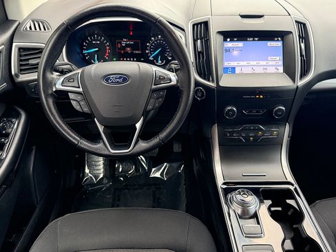 Used 2019 Ford Edge SEL AWD/4WD image 12