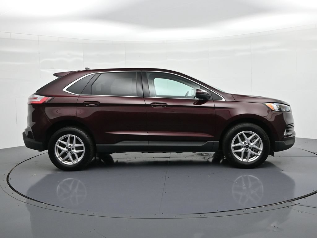 Used 2024 Ford Edge SEL w/ Convenience Package AWD/4WD image 5