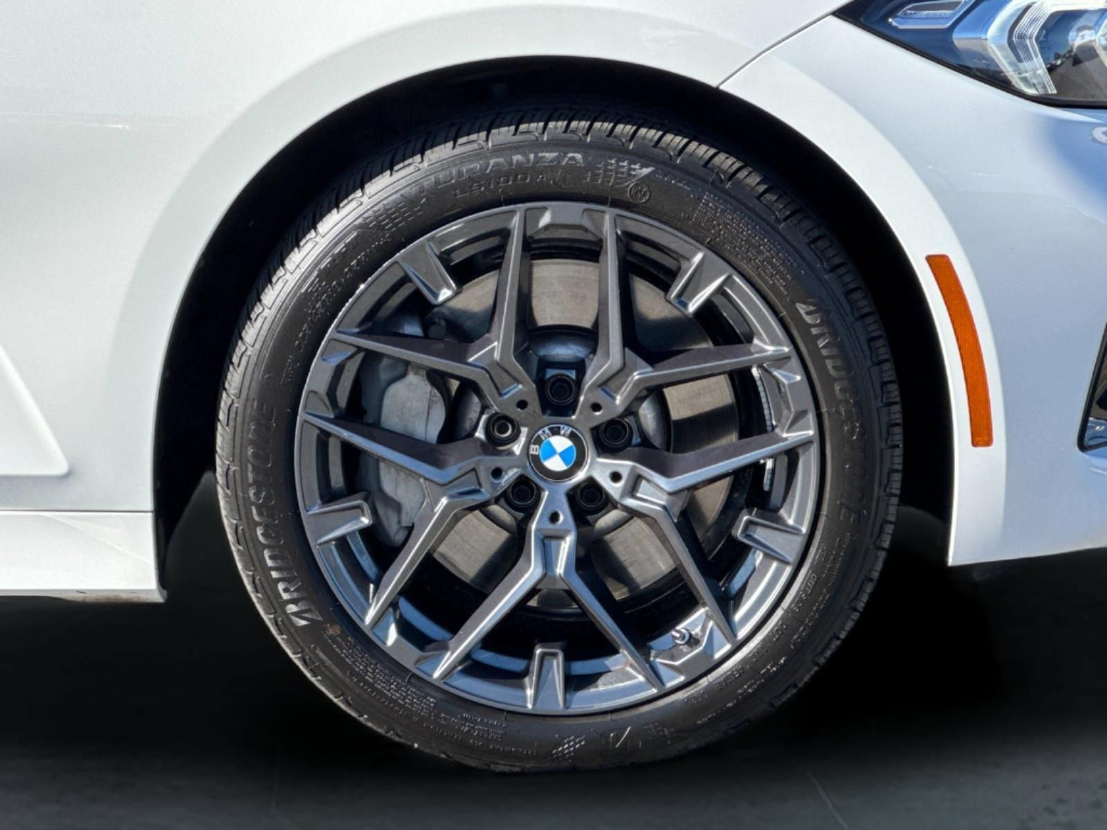 Used 2025 BMW 330i Sedan w/ Premium Package RWD image 25
