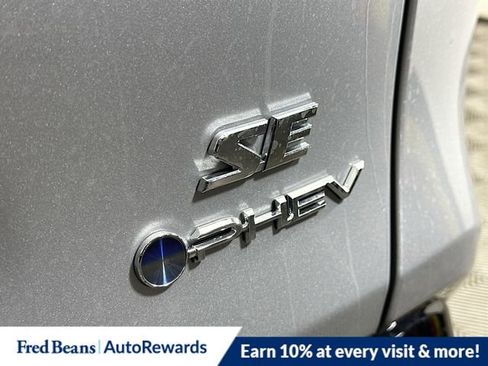 New 2025 Toyota RAV4 SE image 28