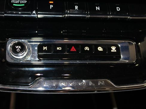 Used 2023 Lincoln Corsair Reserve w/ Jet Appearance Package AWD/4WD image 45