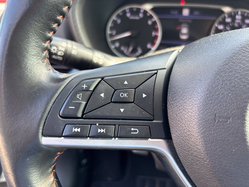 Used 2023 Nissan Sentra SR FWD image 19