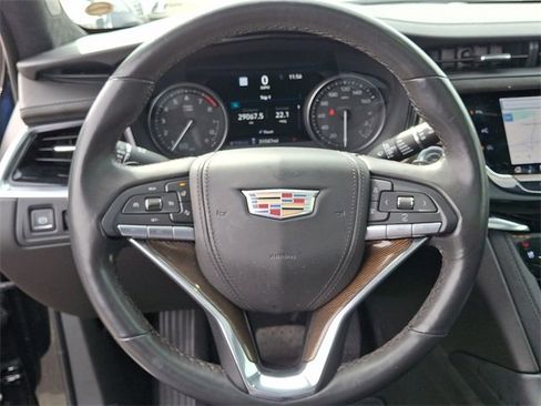 Used 2022 Cadillac XT6 Premium Luxury w/ Platinum Package image 18
