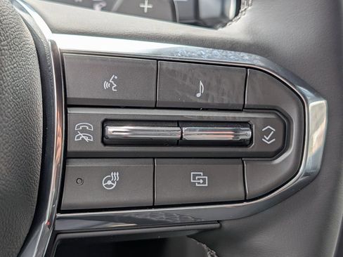 New 2026 GMC Yukon Elevation w/ Elevation Premium Package AWD/4WD image 54