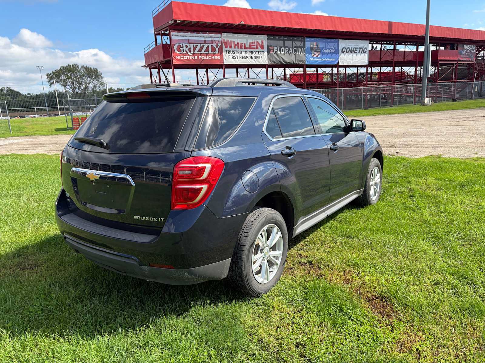 Used 2016 Chevrolet Equinox LT w/ Convenience Package AWD/4WD image 5