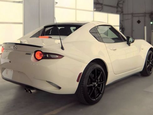 Used 2019 MAZDA MX-5 Miata RF Club w/ I-ACTIVSENSE Sport Package RWD image 3